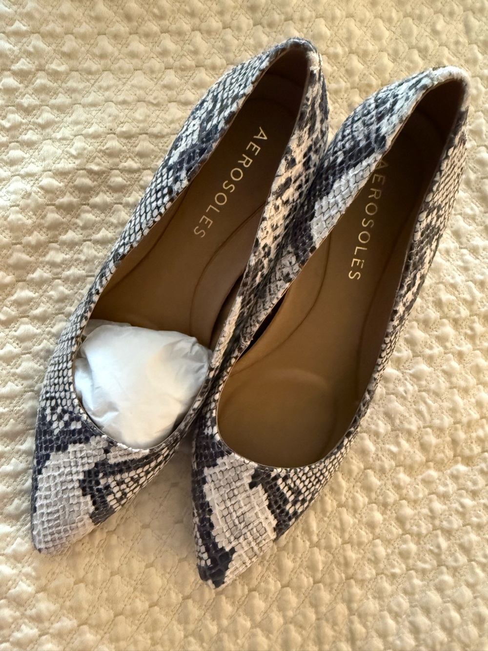 Brand New AEROSOLES Women's Snake-Print Pumps in Snake Print